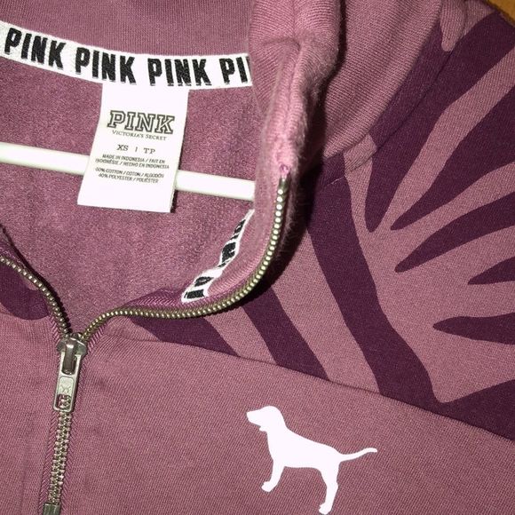 VS PINK zebra print 1/4 zip in soft begonia color XS - Picture 5 of 6